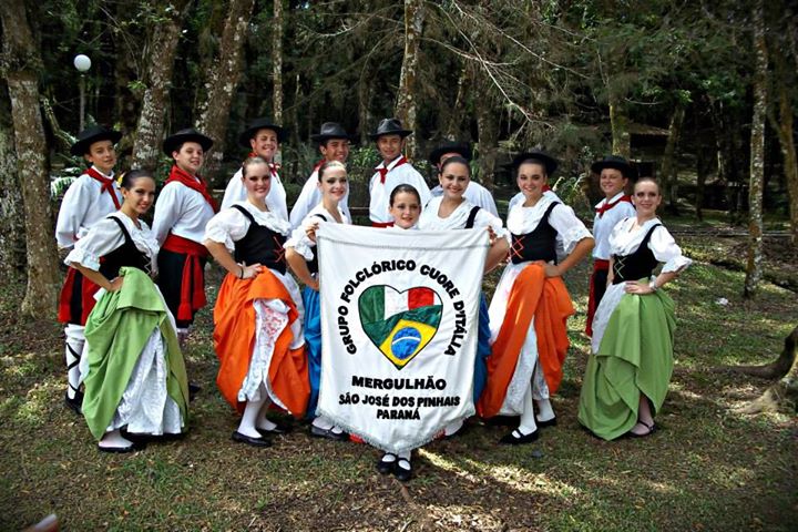 Grupo folclórico português ganha prémio em Itália - BOM DIA Luxemburgo